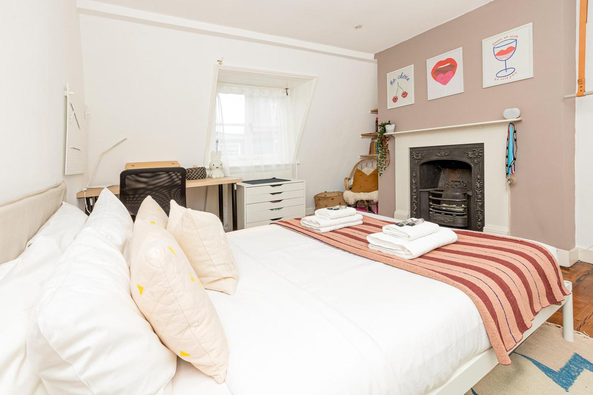 Appartamento 3br 3lvl Home, Garden & Parking, 5min Greenwich St