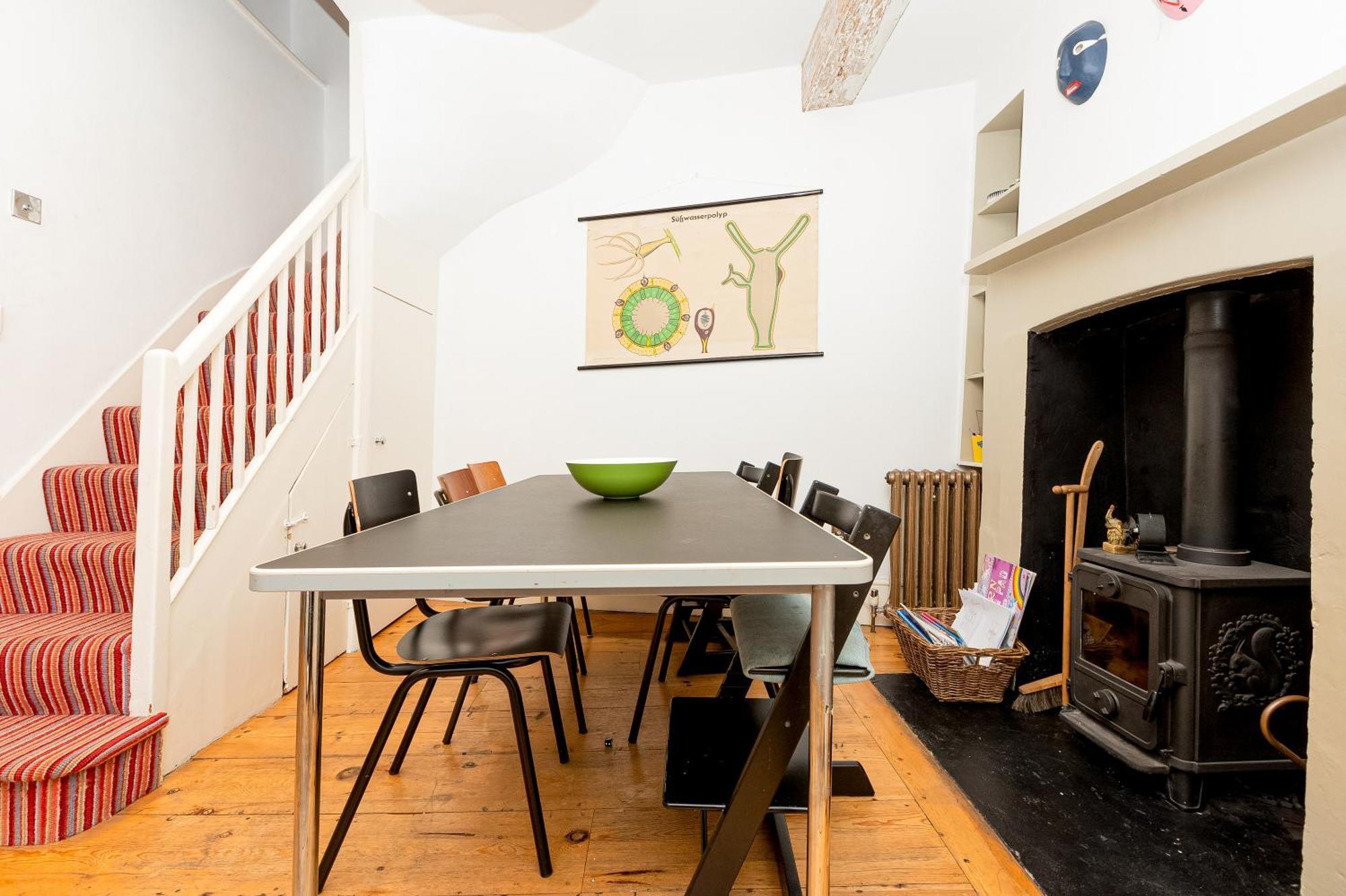 3br 3lvl Home, Garden & Parking, 5min Greenwich St Appartamento