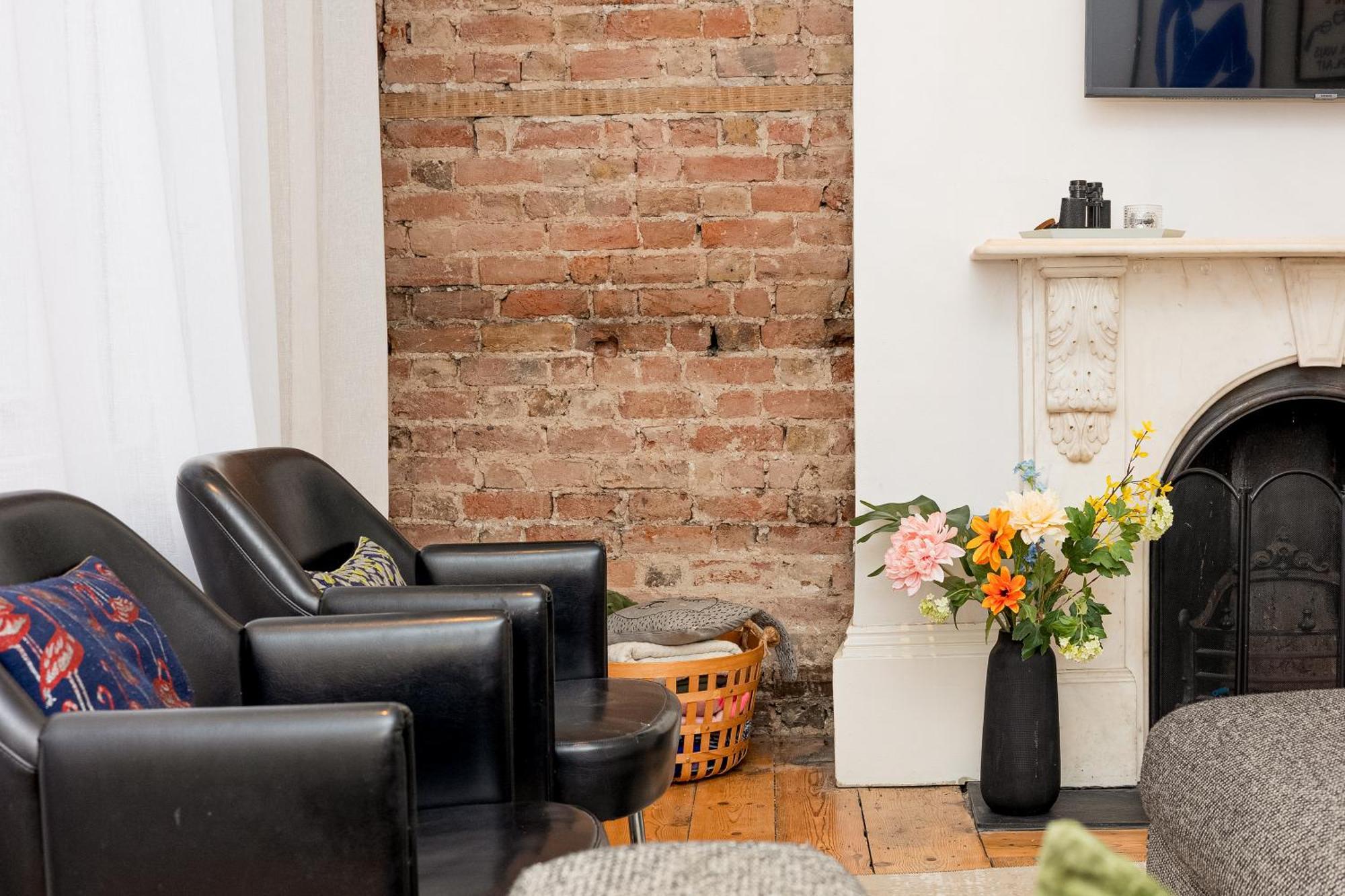 3br 3lvl Home, Garden & Parking, 5min Greenwich St Londra